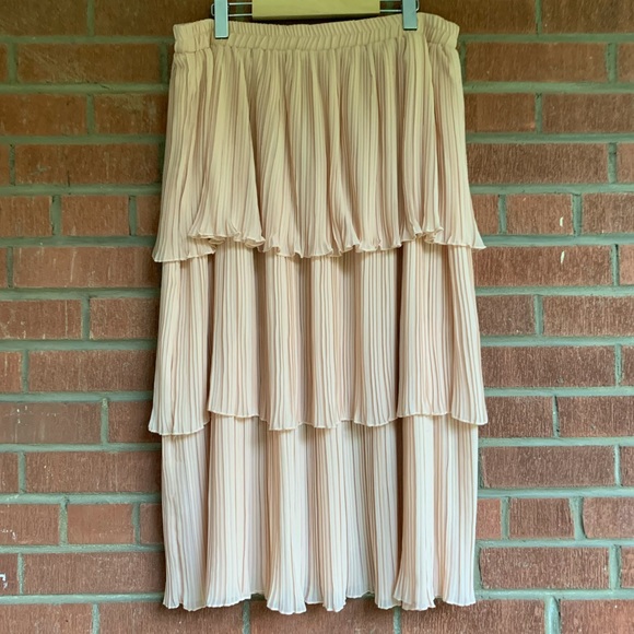 NWOT🎀ASOS Balletcore pleated tiered skirt - Picture 3 of 5